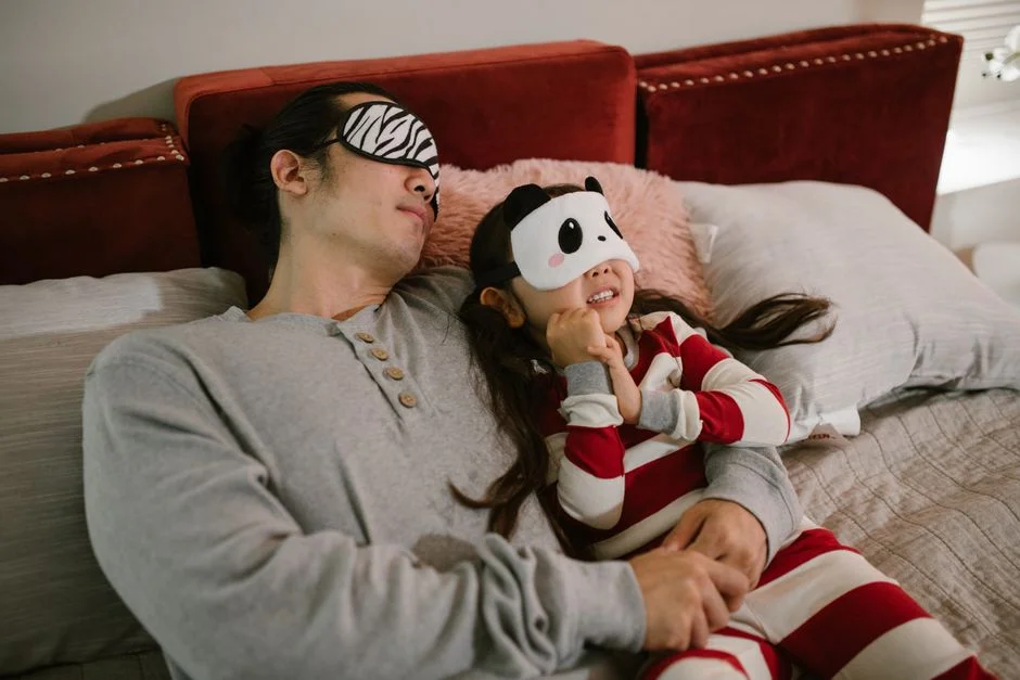 Nodpod Weighted Sleep Mask Reviewed: Pressure Over Blackout